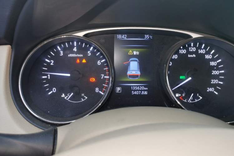 Used Nissan X-Trail 2014 2.5L CVT Ultimate Edition 4WD Instrument Cluster