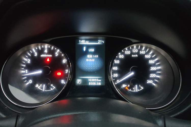 Used Nissan X-Trail 2014 2.5L CVT Leading Edition 4WD Instrument Cluster
