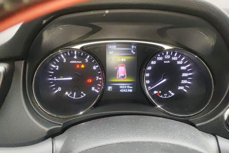 Used Nissan X-Trail 2014 2.5L CVT Luxury Edition 4WD Instrument Cluster