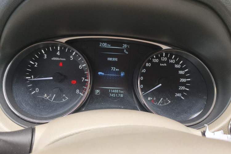 Used Nissan X-Trail 2014 2.5L CVT Ultimate Edition 4WD Instrument Cluster