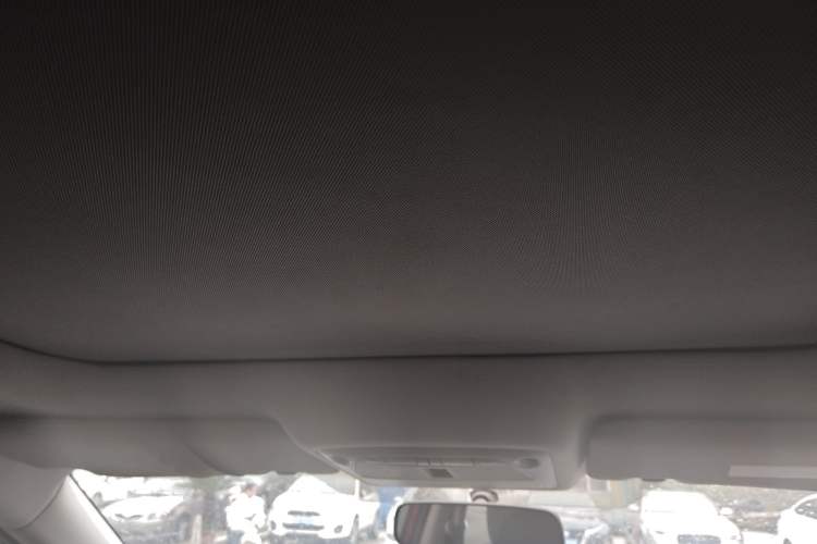 Used Nissan X-Trail 2014 2.0L CVT Comfort Edition 2WD Interior 3