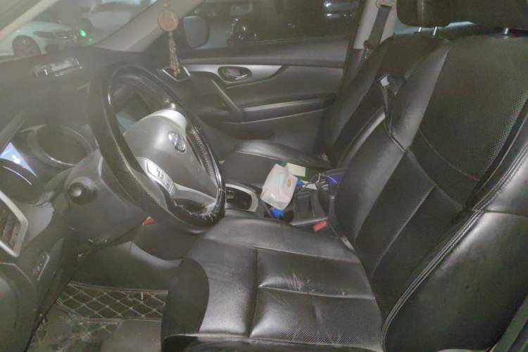 Used Nissan X-Trail 2014 2.0L CVT Comfort Edition 2WD Left Front Seat