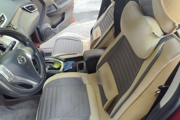 Used Nissan X-Trail 2014 2.0L CVT Fashion Edition 2WD Left Front Seat