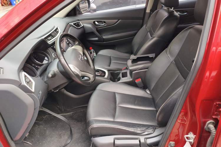 Used Nissan X-Trail 2014 2.0L CVT Comfort Edition 2WD Left Front Seat