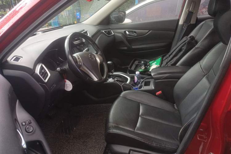Used Nissan X-Trail 2014 2.0L CVT Comfort Edition 2WD Left Front Seat
