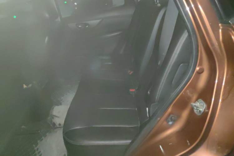Used Nissan X-Trail 2014 2.0L CVT Comfort Edition 2WD Left Rear Seat