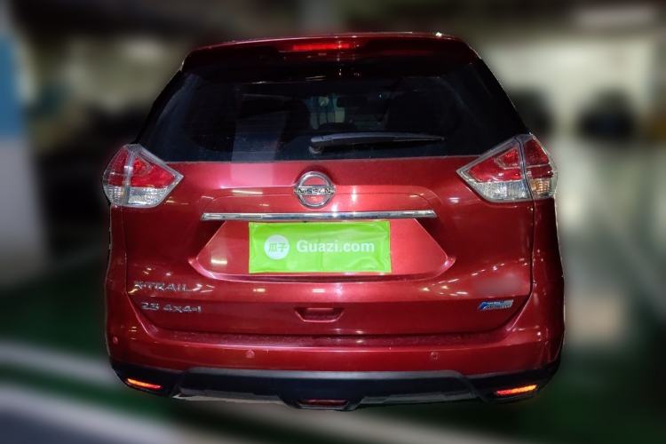 Used Nissan X-Trail 2014 2.5L CVT Luxury Edition 4WD Rear