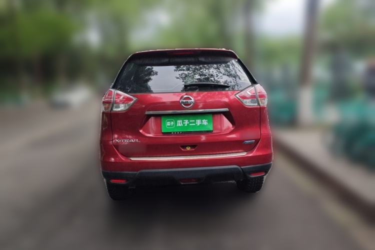 Used Nissan X-Trail 2014 2.5L CVT Luxury Edition 4WD Rear
