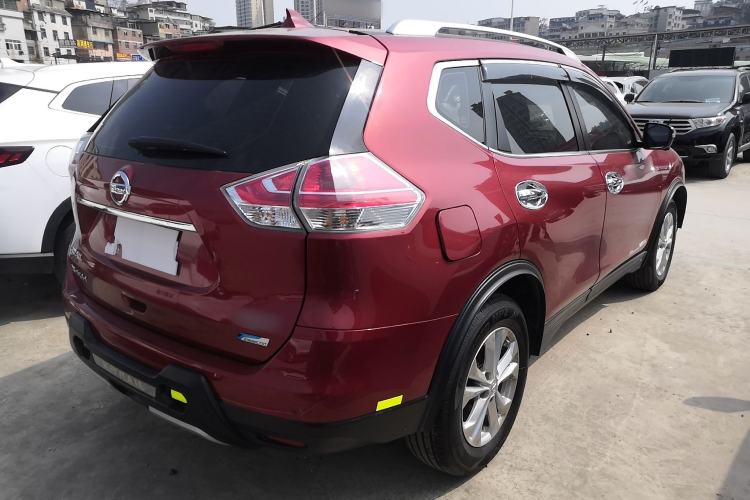 Used Nissan X-Trail 2014 2.5L CVT Luxury Edition 4WD Rear Right 45 Deg