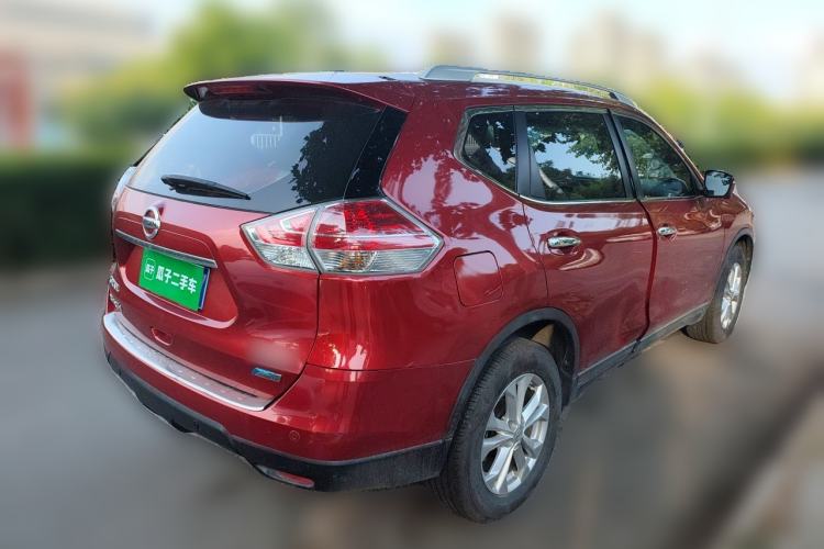Used Nissan X-Trail 2014 2.5L CVT Luxury Edition 4WD Rear Right 45 Deg