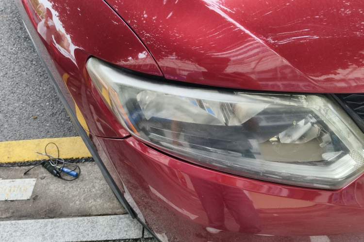 Used Nissan X-Trail 2014 2.0L CVT Comfort Edition 2WD Right Front Headlight