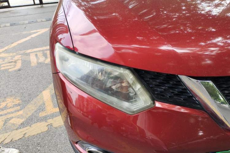 Used Nissan X-Trail 2014 2.0L CVT Comfort Edition 2WD Right Front Headlight