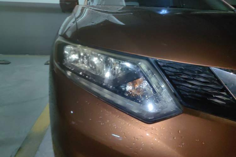 Used Nissan X-Trail 2014 2.0L CVT Comfort Edition 2WD Right Front Headlight