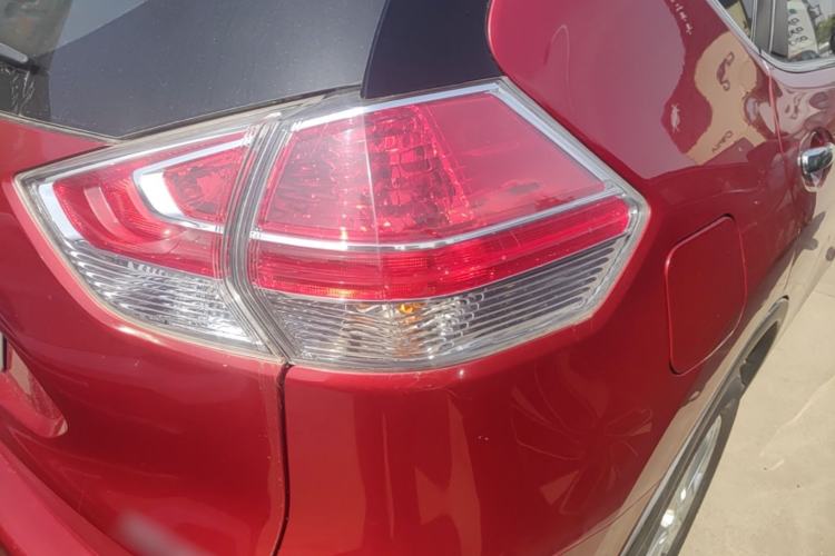 Used Nissan X-Trail 2014 2.0L CVT Comfort Edition 2WD Right Rear Taillight