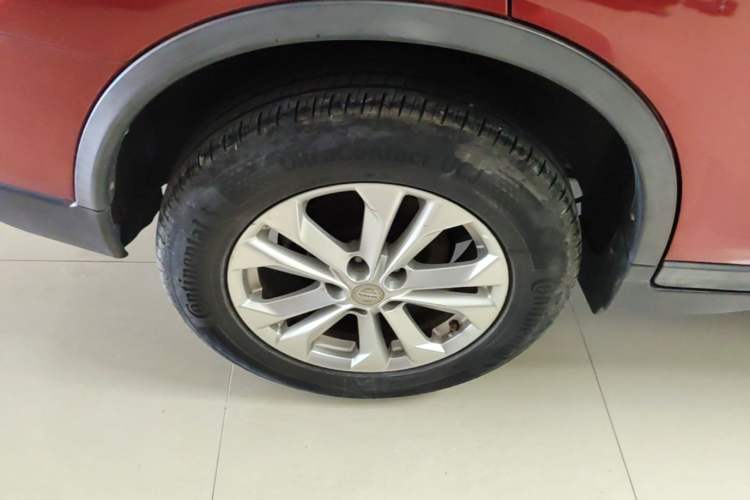 Used Nissan X-Trail 2014 2.5L CVT Luxury Edition 4WD Right Rear Wheel Hub