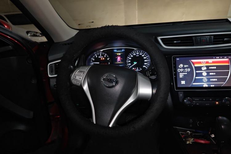 Used Nissan X-Trail 2014 2.0L CVT Comfort Edition 2WD Steering Wheel