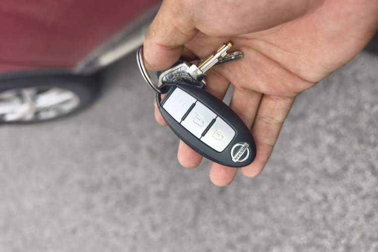 Used Nissan X-Trail 2014 2.0L CVT Comfort Edition 2WD Vehicle Key