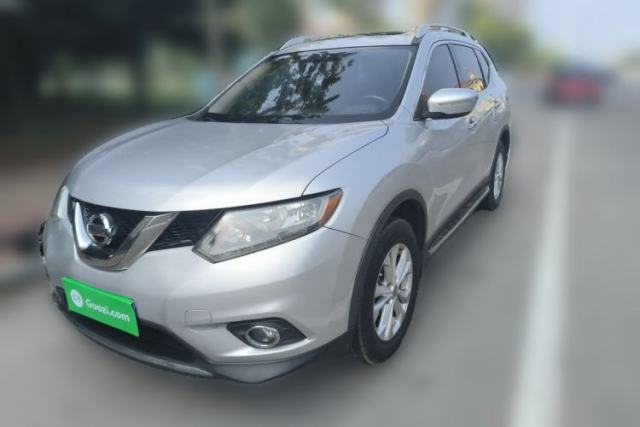 Używany Nissan X-Trail 2014 2.5L CVT Leading Edition 4WD