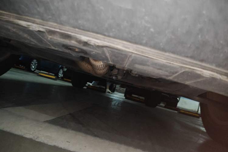 Used Nissan X-Trail 2014 2.5L CVT Leading Edition 4WD Chassis Front