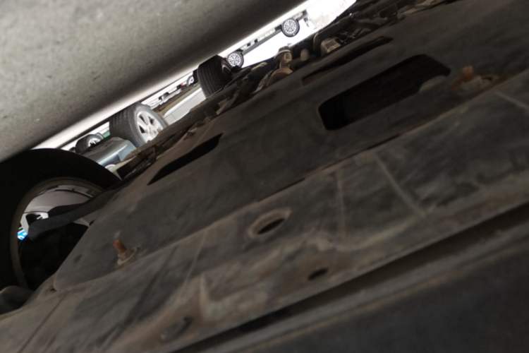 Used Nissan X-Trail 2014 2.5L CVT Luxury Edition 4WD Chassis Front