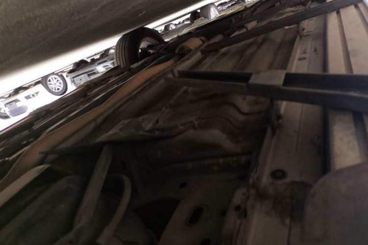Used Nissan X-Trail 2014 2.5L CVT Luxury Edition 4WD Chassis Rear Left