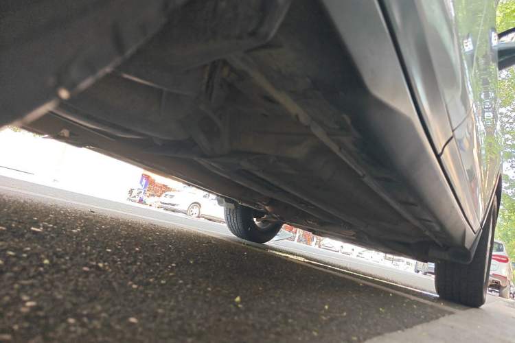 Used Nissan X-Trail 2014 2.0L CVT Comfort Edition 2WD Chassis Rear Right