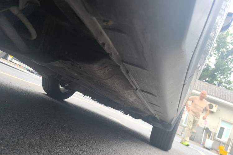 Used Nissan X-Trail 2014 2.5L CVT Leading Edition 4WD Chassis Rear Right