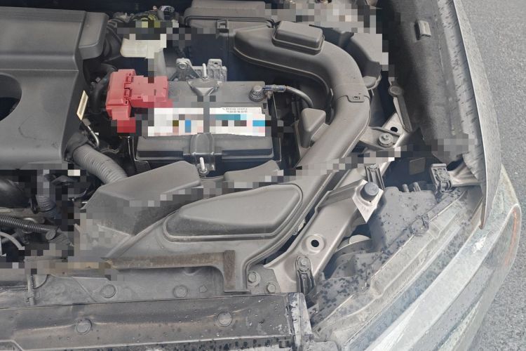 Used Nissan X-Trail 2014 2.0L CVT Comfort Edition 2WD Engine Bay Left