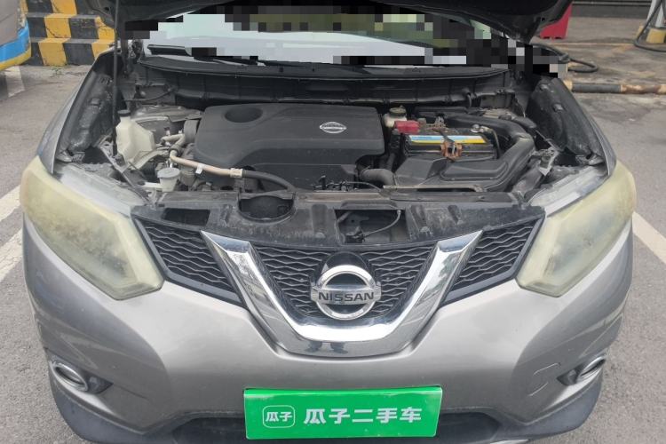 Used Nissan X-Trail 2014 2.5L CVT Leading Edition 4WD Engine Bay