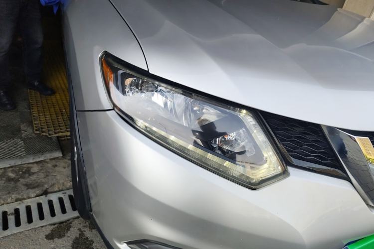 Used Nissan X-Trail 2014 2.0L CVT Comfort Edition 2WD Exterior 6
