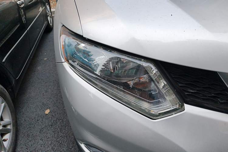 Used Nissan X-Trail 2014 2.0L CVT Comfort Edition 2WD Exterior 6
