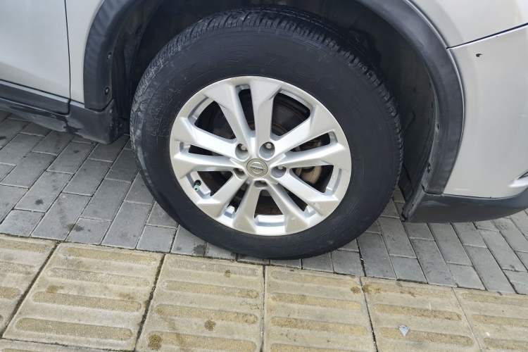 Used Nissan X-Trail 2014 2.0L CVT Comfort Edition 2WD Exterior 7