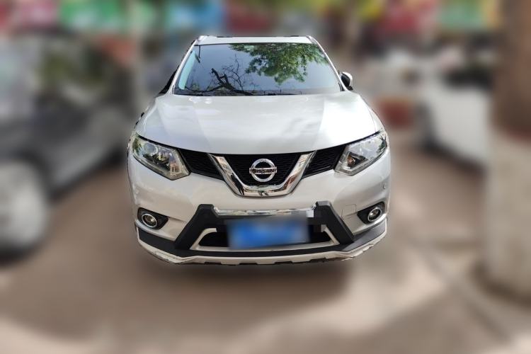 Used Nissan X-Trail 2014 2.5L CVT Luxury Edition 4WD Front