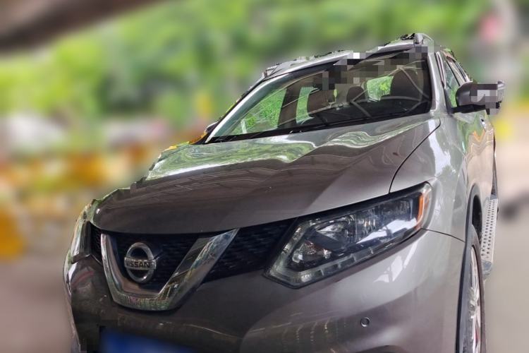 Used Nissan X-Trail 2014 2.5L CVT Luxury Edition 4WD Front
