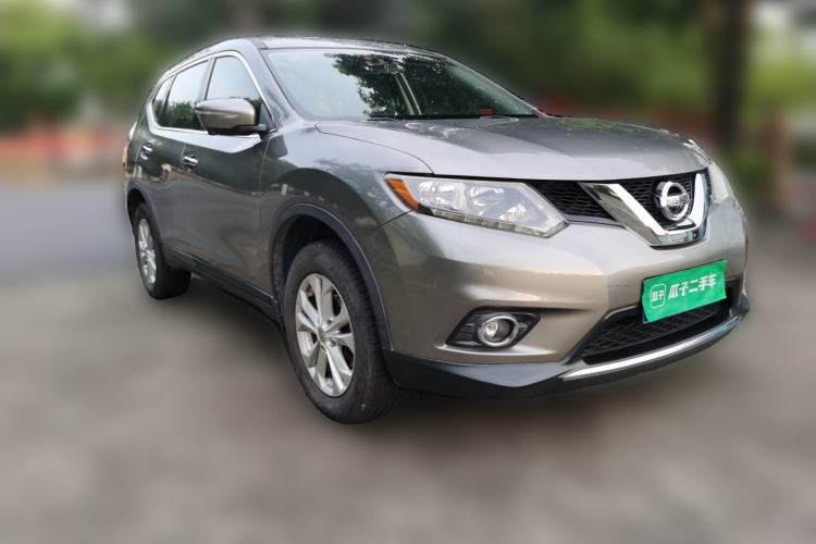 Used Nissan X-Trail 2014 2.0L CVT Comfort Edition 2WD Front Right 45 Deg