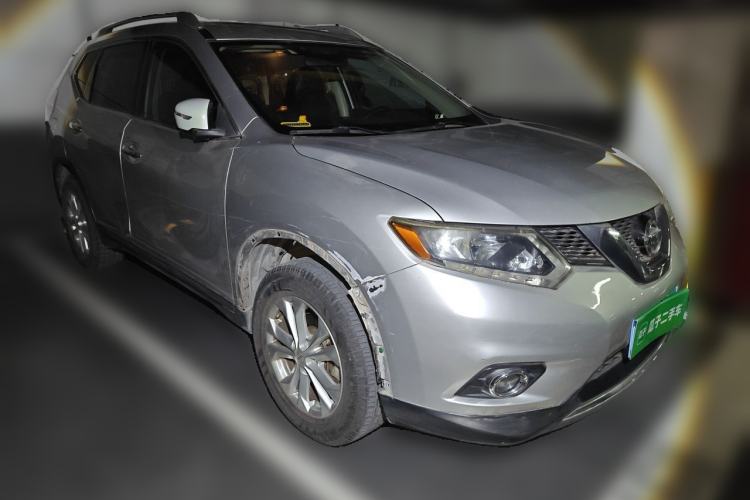 Used Nissan X-Trail 2014 2.0L CVT Comfort Edition 2WD Front Right 45 Deg