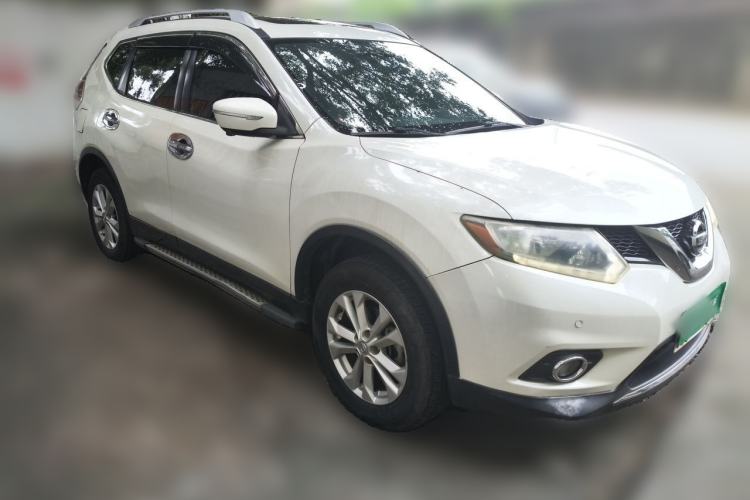 Used Nissan X-Trail 2014 2.0L CVT Comfort Edition 2WD Front Right 45 Deg