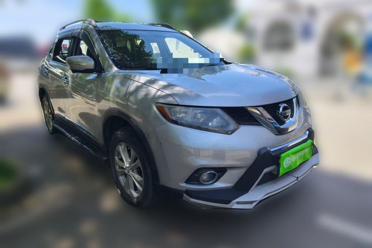 Used Nissan X-Trail 2014 2.0L CVT Comfort Edition 2WD Front Right 45 Deg
