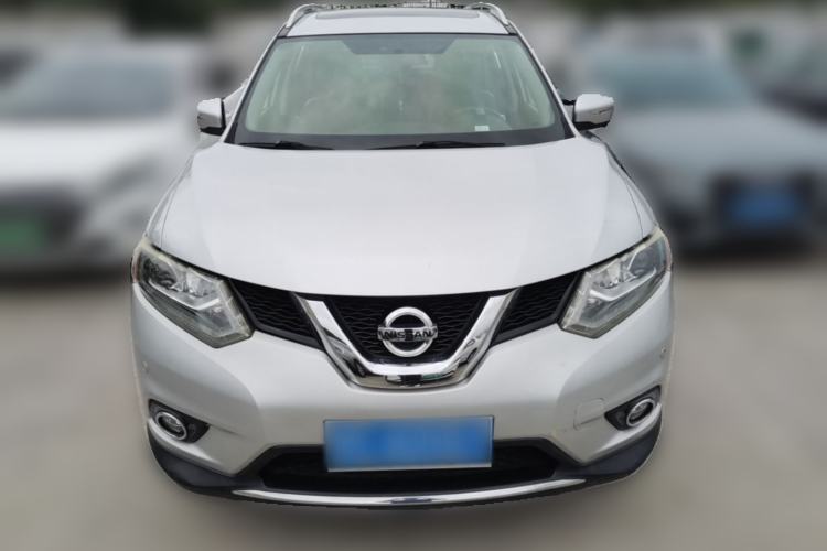 Used Nissan X-Trail 2014 2.5L CVT Luxury Edition 4WD Front