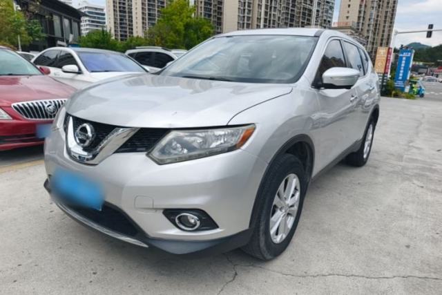 Ojetý Nissan X-Trail 2014 2.0L CVT Comfort Edition 2WD