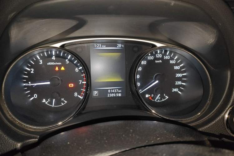 Used Nissan X-Trail 2014 2.5L CVT Leading Edition 4WD Instrument Cluster