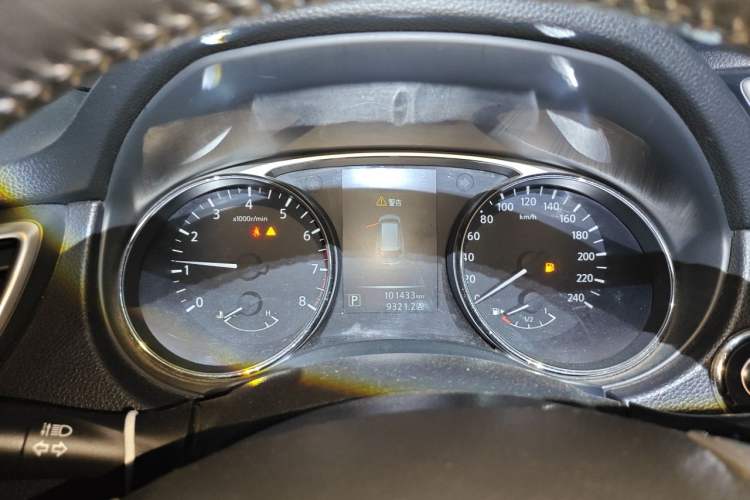 Used Nissan X-Trail 2014 2.0L CVT Comfort Edition 2WD Instrument Cluster