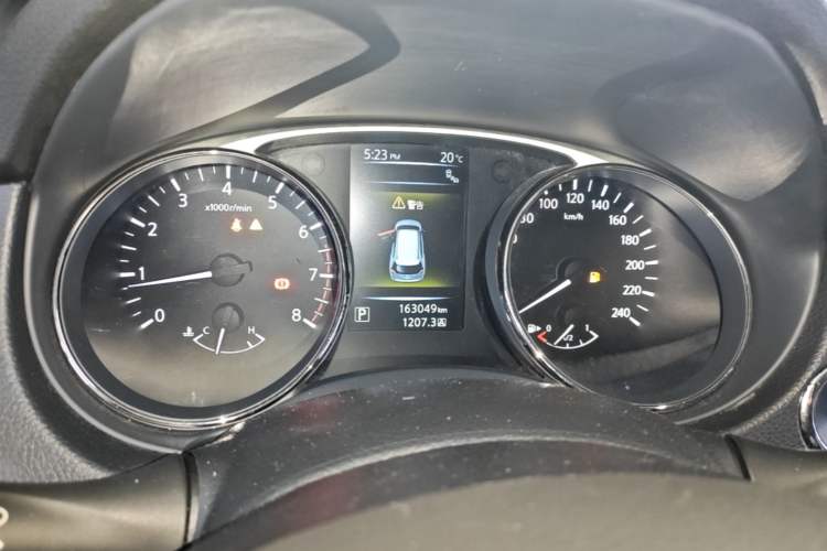 Used Nissan X-Trail 2014 2.5L CVT Luxury Edition 4WD Instrument Cluster