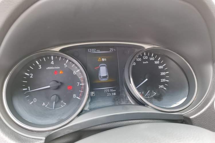 Used Nissan X-Trail 2014 2.0L CVT Comfort Edition 2WD Instrument Cluster