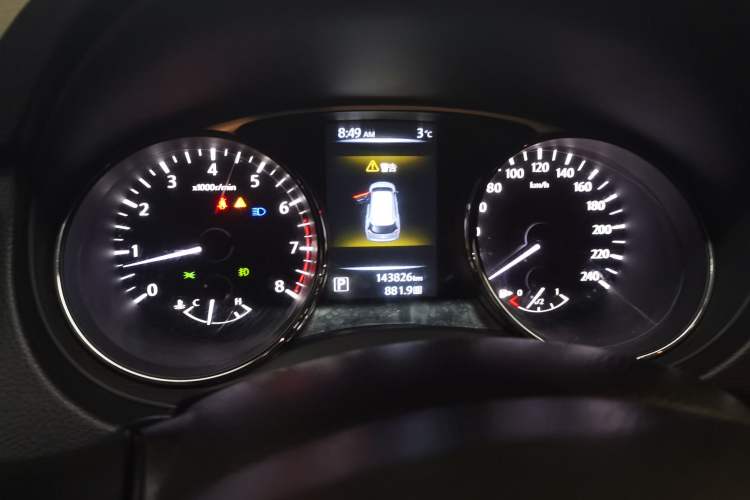 Used Nissan X-Trail 2014 2.0L CVT Comfort Edition 2WD Instrument Cluster