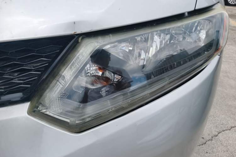 Used Nissan X-Trail 2014 2.0L CVT Comfort Edition 2WD Left Front Headlight