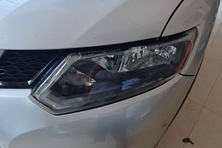 Used Nissan X-Trail 2014 2.0L CVT Comfort Edition 2WD Left Front Headlight