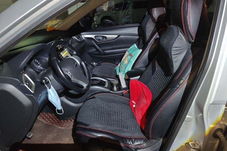 Used Nissan X-Trail 2014 2.0L CVT Comfort Edition 2WD Left Front Seat