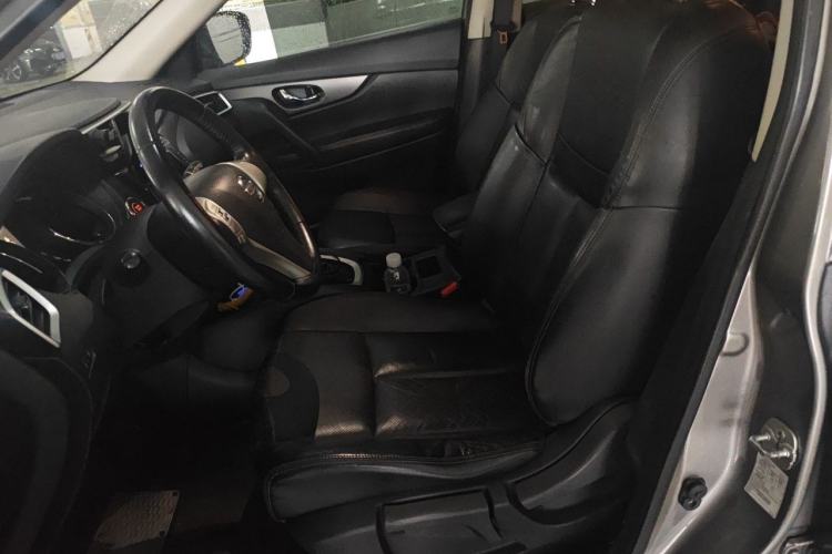 Used Nissan X-Trail 2014 2.0L CVT Comfort Edition 2WD Left Front Seat