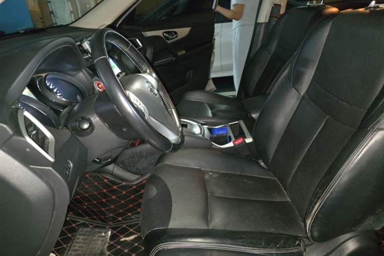 Used Nissan X-Trail 2014 2.0L CVT Comfort Edition 2WD Left Front Seat
